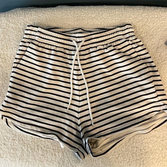 H&M Pants - H&M shorts